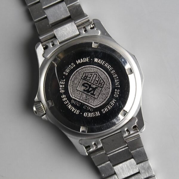 Tag Heuer Professional 2000 - Image 6