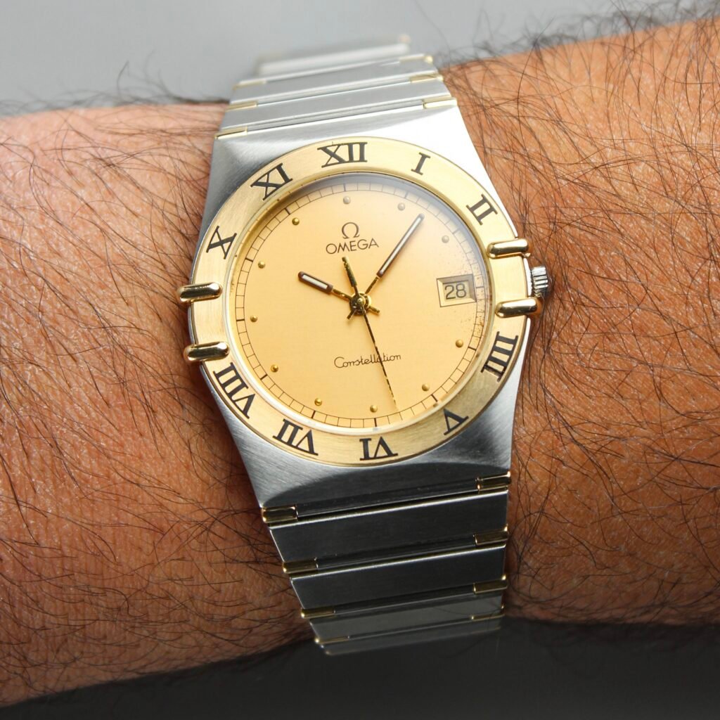 OMEGA Constellation 1510.30 “18K Bezel / Half Bar”
