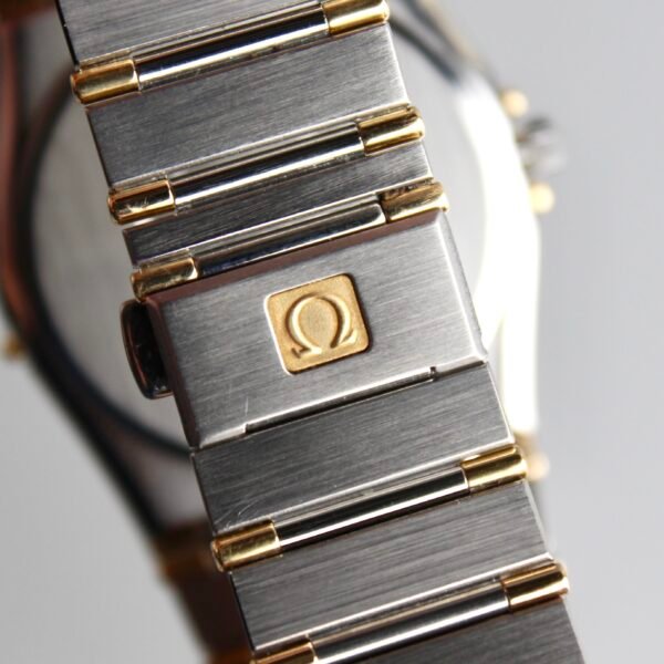 OMEGA Constellation 1510.30 “18K Bezel / Half Bar” - Image 4