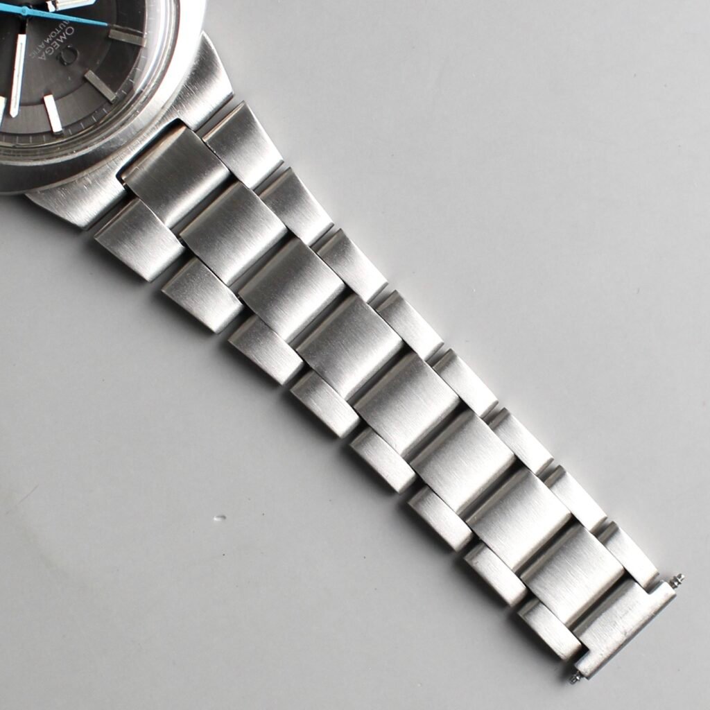 OMEGA Geneva 🇨🇭 “Dynamic l” 166.0079 - Image 5