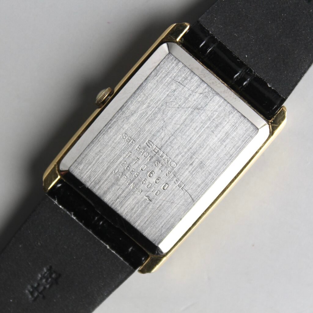 1981 Seiko Tank 🇯🇵JDM 2628-5010 - Image 4