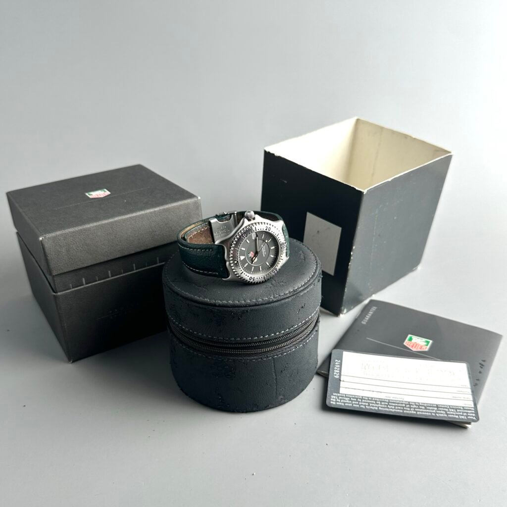Tag Heuer Professional WI-1111 - Image 3