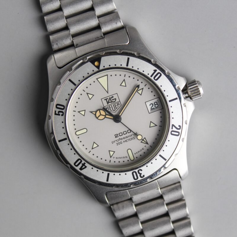 Alternative view of Tag Heuer Professional 2000