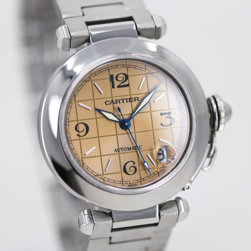 Alternative view of Cartier De Pasha🤴(Ref. 2324)