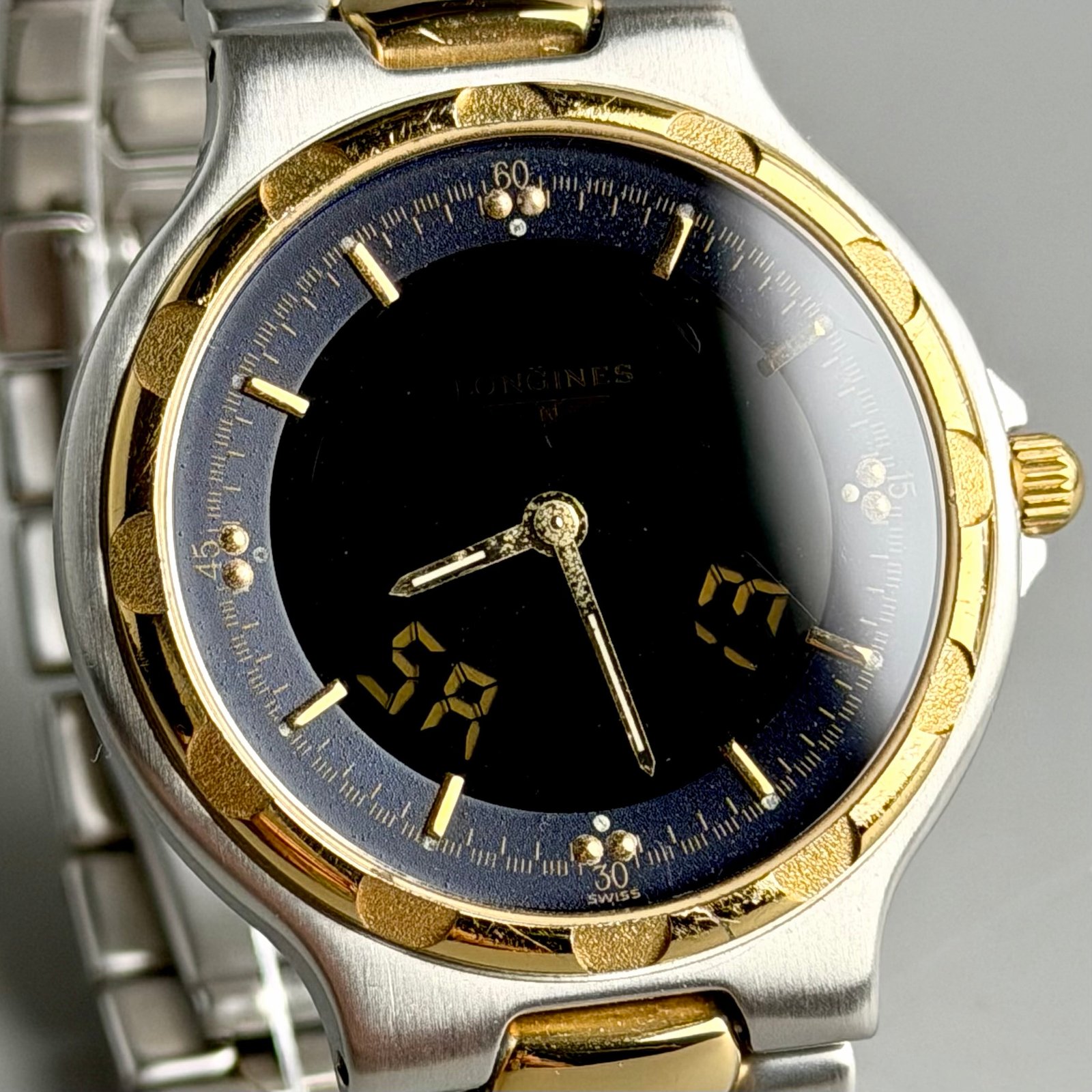 Longines Conquest Multigraph 📟 - Image 12