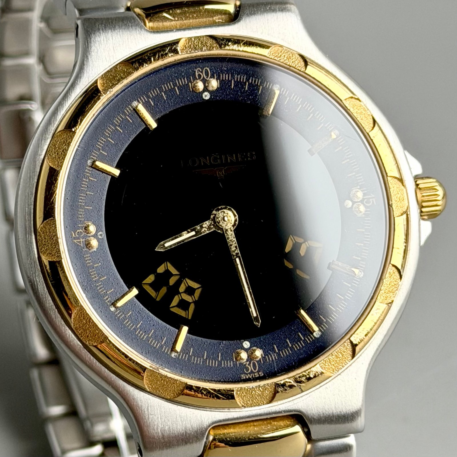 Longines Conquest Multigraph 📟 - Image 13