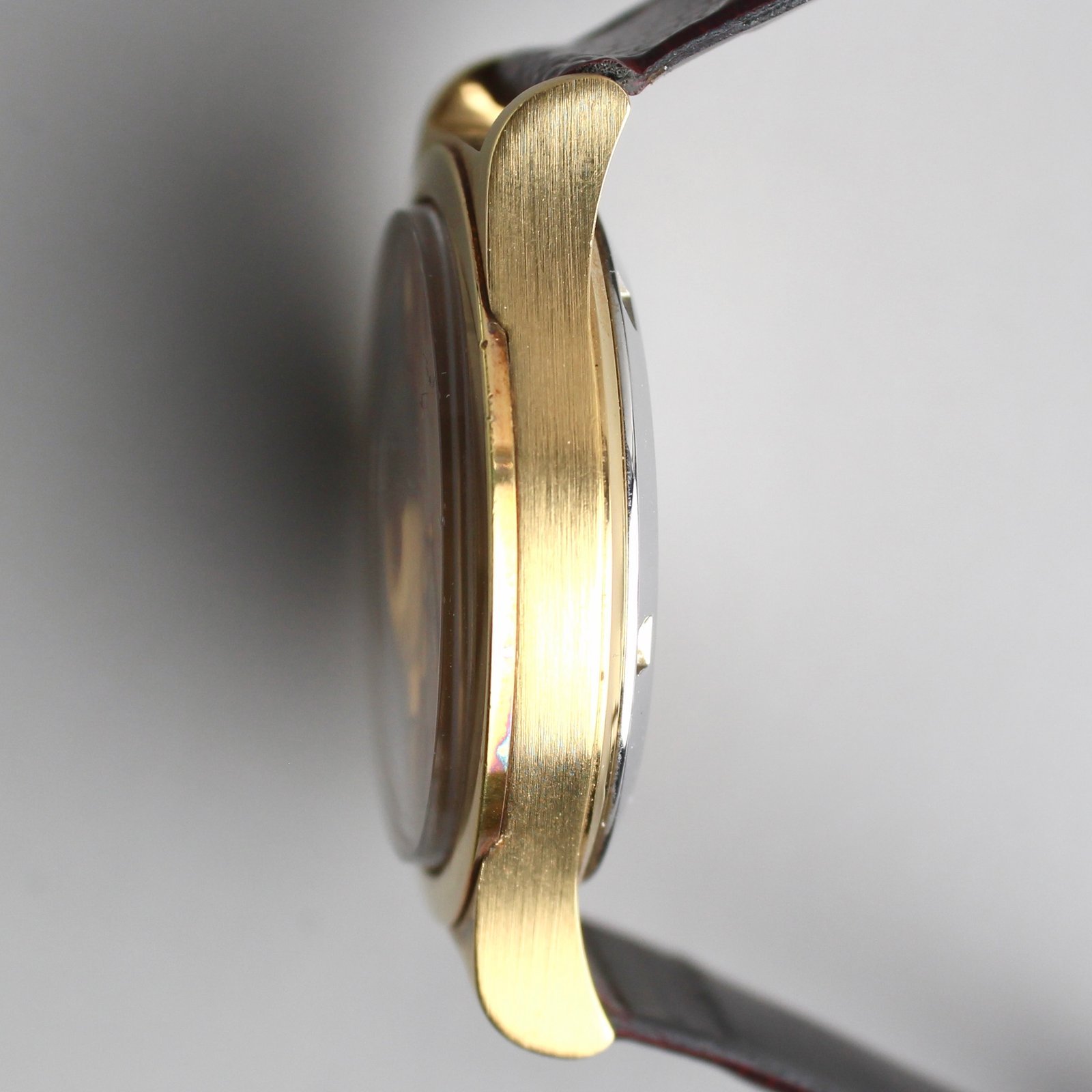 Omega Geneva 166.0168 - Image 5