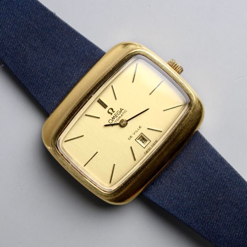 Alternative view of Omega De Ville “TV Screen 📺 “