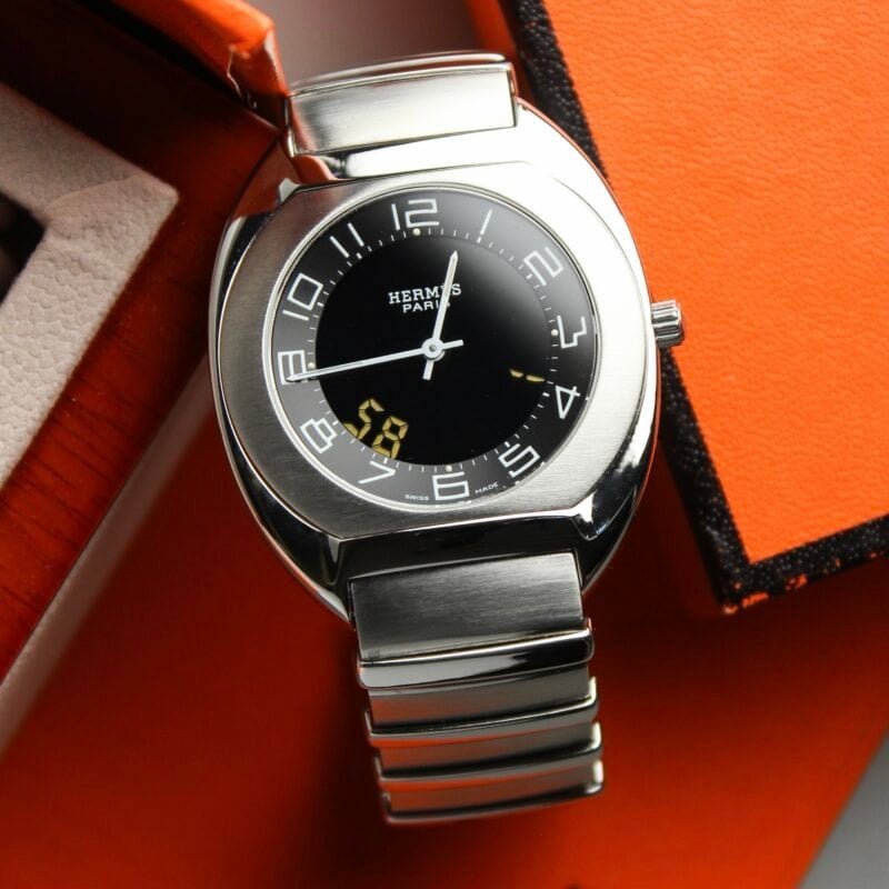 Alternative view of Hermes Escape “Midnight 🌃” (Ana-Digital)