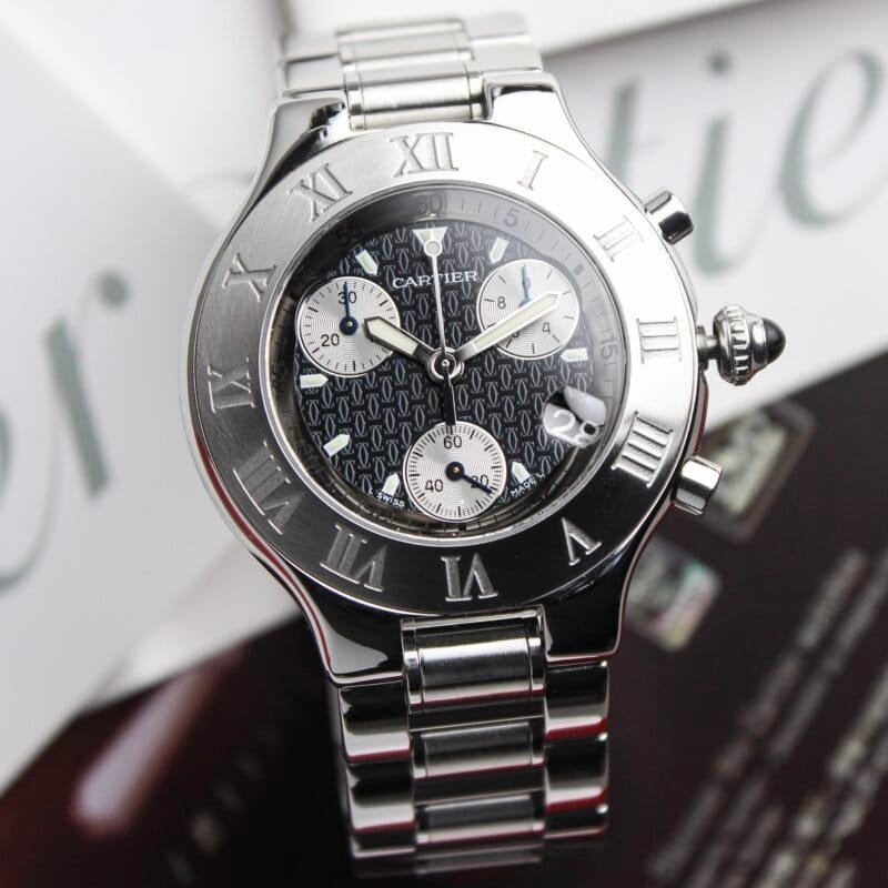 Alternative view of Cartier De Must 21 Chronograph ⏱️ (Ref. 2424)
