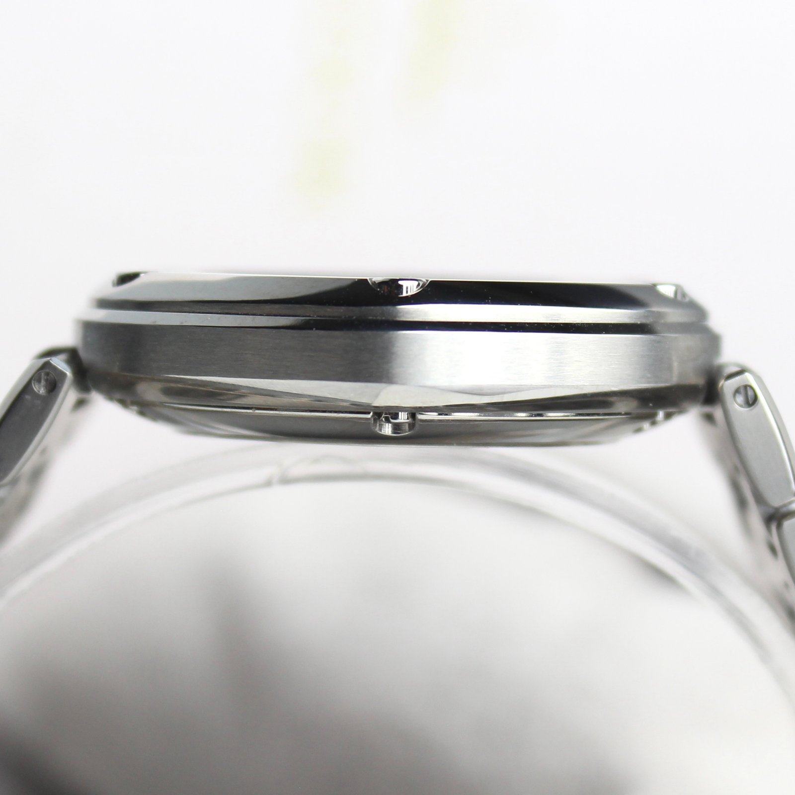 Seiko Credor Locomotive “GCCR997” Titanium - Image 7