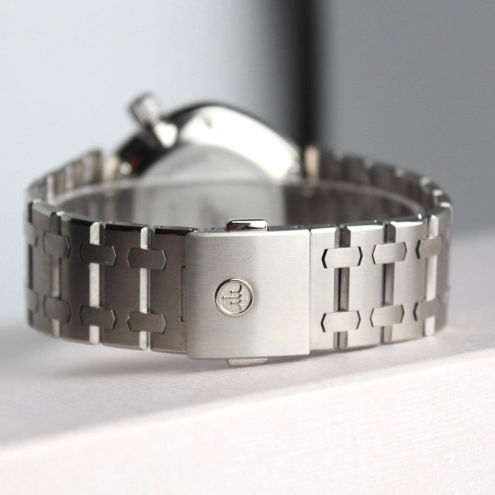 Seiko Credor Locomotive “GCCR997” Titanium - Image 10