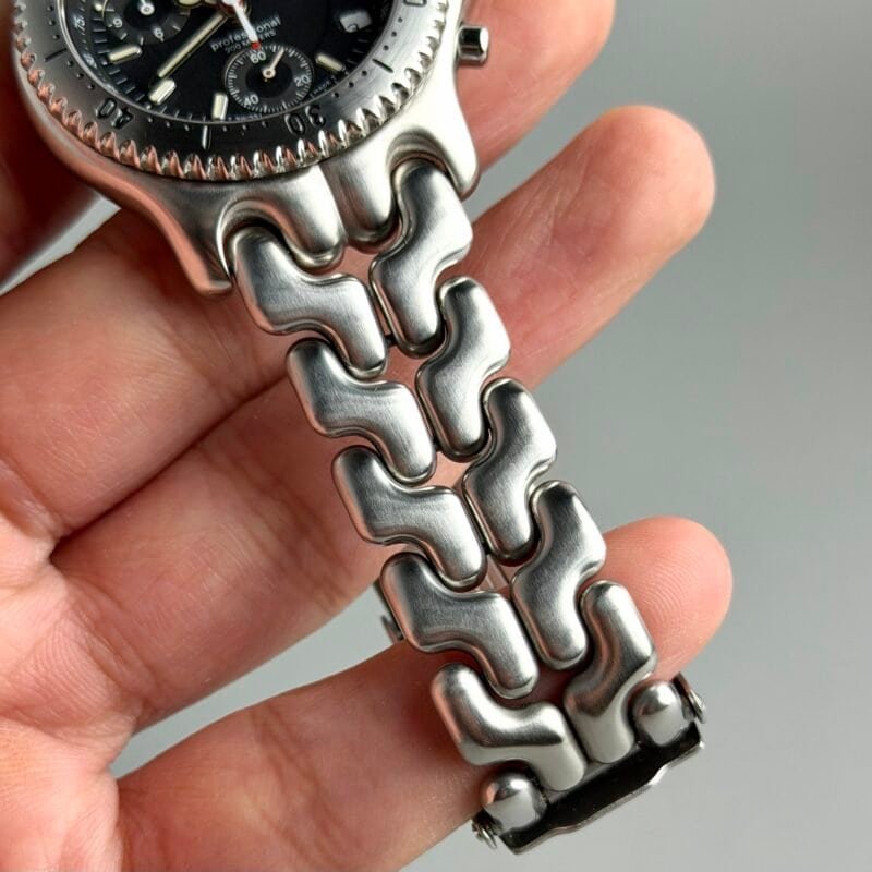 Tag Heuer Professional Chronograph ⏱️ “CG1110-0” - Image 4
