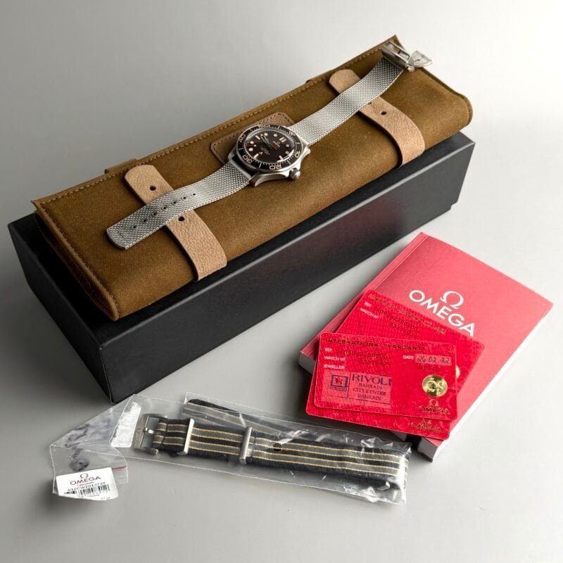 Omega Seamaster 007 “No Time to Die 🔫”
Ref. 210.90.42.20.01.001 - Image 3