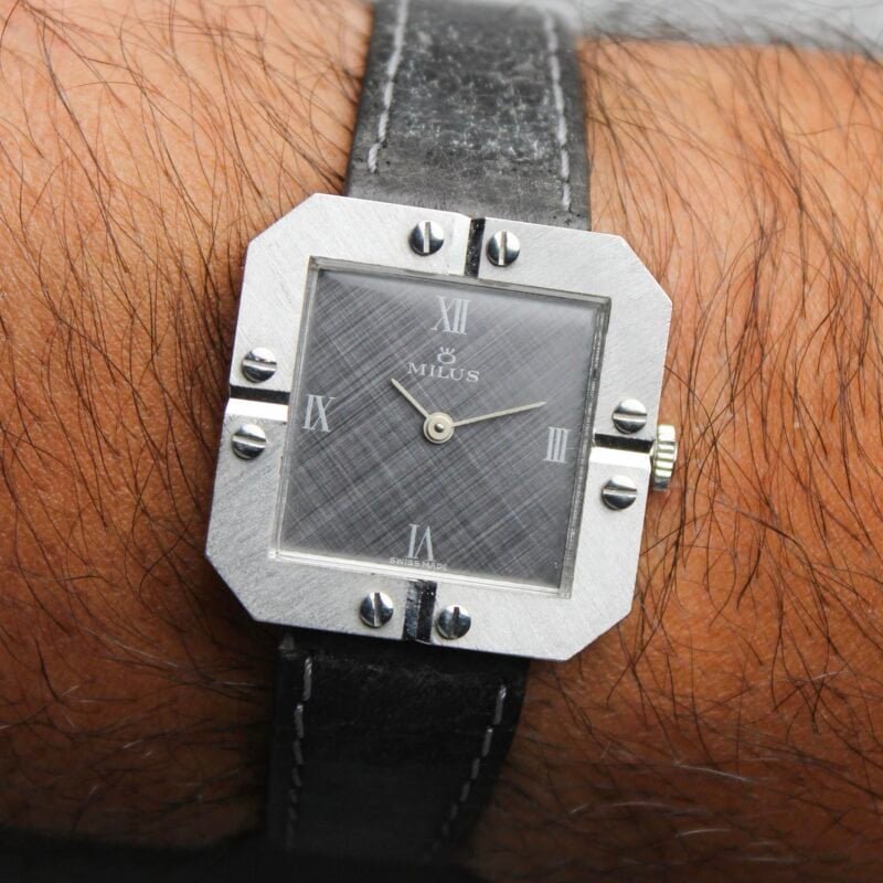 Milus 14268 “linen dial”