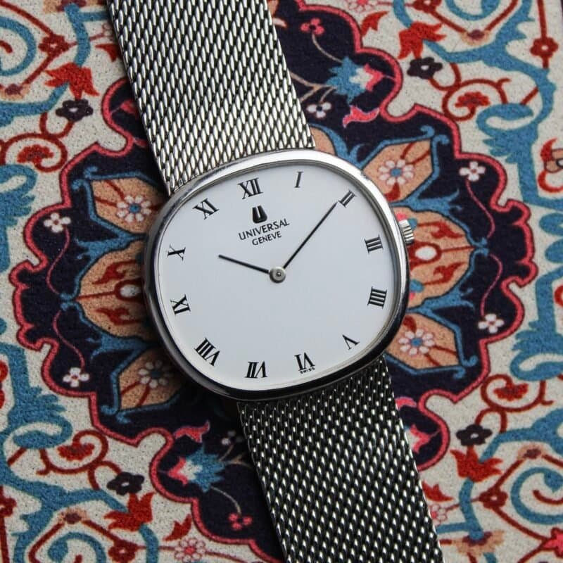Alternative view of Universal Genève “Pre-White Shadow” — Ref. 842125